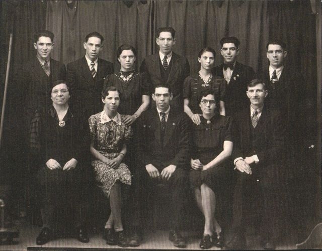 1942 Brown reunie