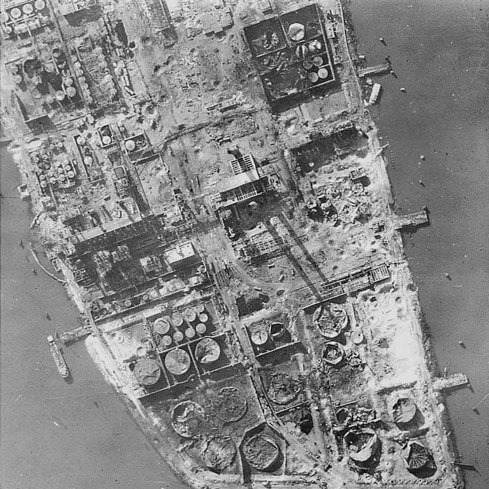 RAF Bomber Command 234 Lancasters accutate attack refinery 7/8 March 1945
