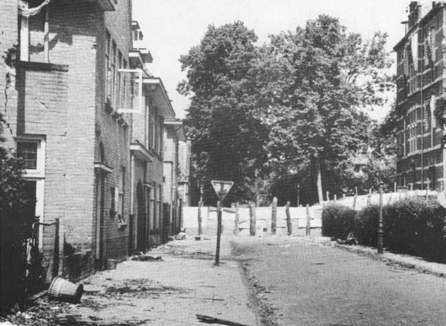 1st Airborne Division (UK) Major-General Urquhart trapped