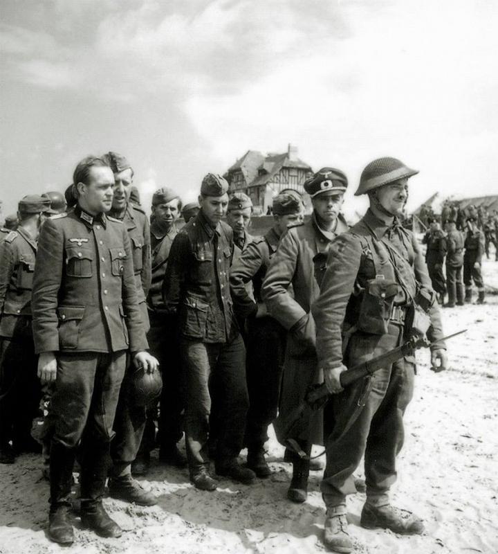 3 Canadian Infantry Division landing at Juno Beach