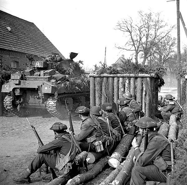 The Lincoln and Welland Regiment 4th succesful attempt at Kapelsche Veer day 5
