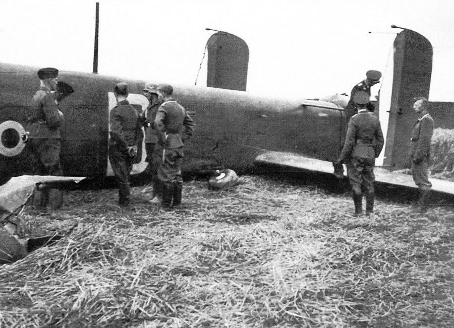 Whitley lost at Spijkenisse (polder Nieuwe Uitslag) on 26-07-1940 (SGLO ref: T0756)