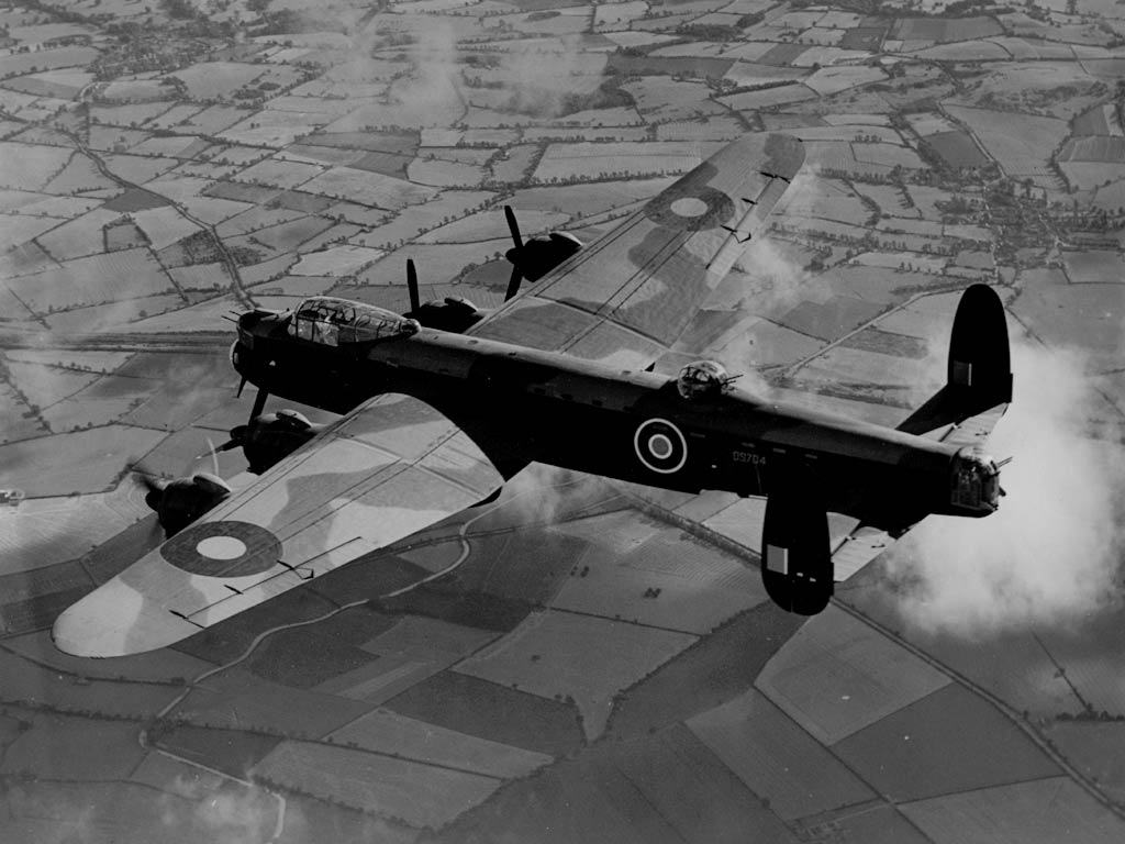 Avro Lancaster (W4104 OL-A) on a mission to Düsseldorf on 1942-09-11
