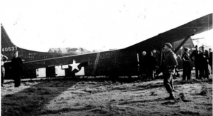 504th Parachute Infantry Regiment landing at Overasselt and Nederasselt.