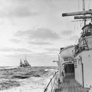 HMS Ajax target battery Longues sur Mer